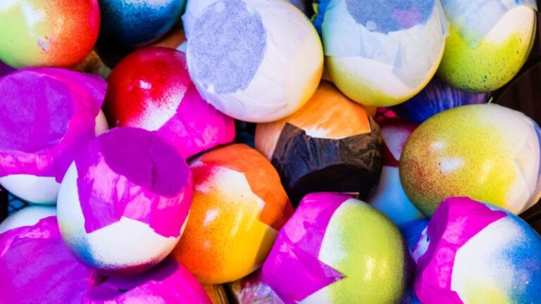 La aduana dice que no puede traer más de 12 huevos de Pascua decorados a los EE. UU.  Este es el por qué