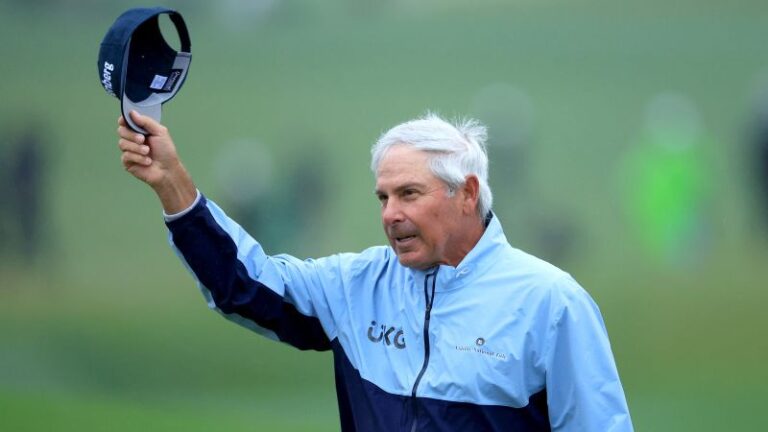 Fred Couples hace historia en el Masters como el jugador de mayor edad en pasar el corte