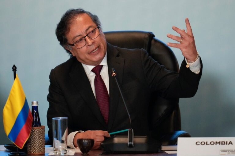 Incentidumbre por una nueva crisis de gobierno en Colombia