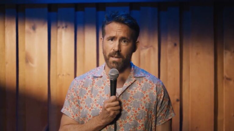 Ryan Reynolds y Wrexham FC sorprenden a Rob McElhenney con original canción por su cumpleaños