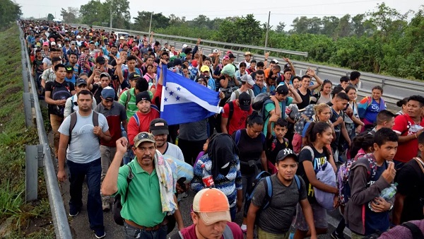MEXICO: Dominicanos entre miles migrantes solicitan llegar a EEUU
