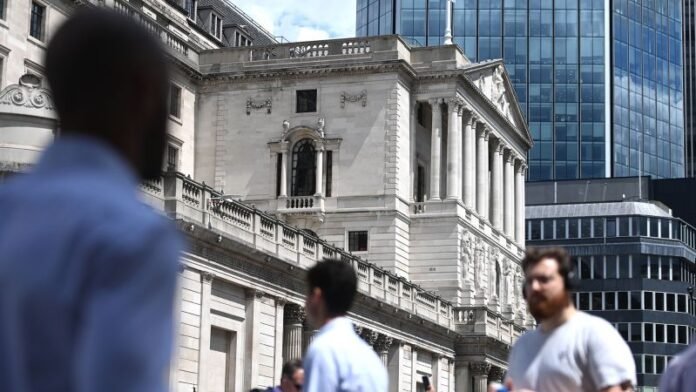 ¿Por qué algunos bancos centrales se apresuran a subir las