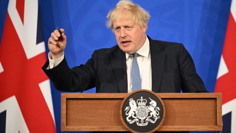 Boris Johnson engañó deliberadamente al Parlamento del Reino Unido sobre las infracciones del bloqueo de Covid, según una investigación