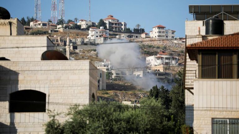 Incursión en Yenín: estalla un gran tiroteo cuando las fuerzas israelíes incursionan en la ciudad ocupada de Cisjordania, dejando 4 palestinos muertos