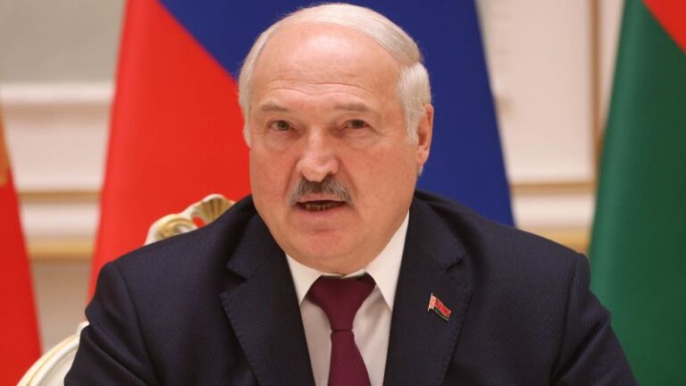 La mediación de Lukashenko en la crisis del Kremlin estira la credibilidad