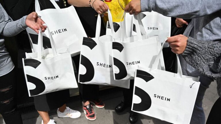 Shein envió influencers estadounidenses a China.  Los usuarios de las redes sociales están furiosos