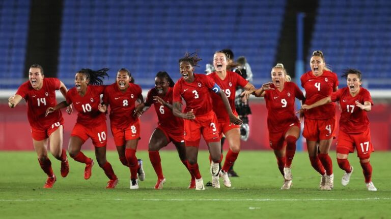 Canadá encabeza el segundo día de acción de la Copa Mundial Femenina cuando la campeona olímpica se enfrenta a Nigeria