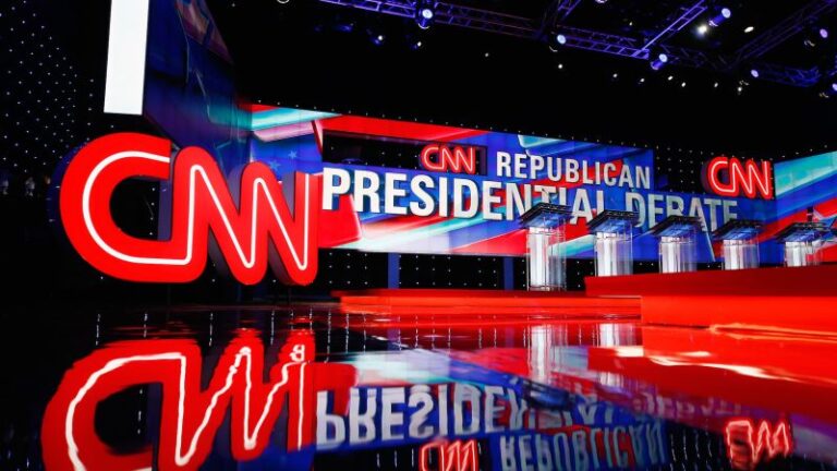 Debate republicano: 7 candidatos presidenciales cumplen con los criterios de la encuesta para llegar al escenario