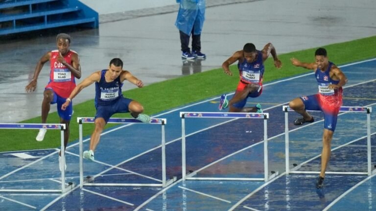 salvadoreño gana 400 con vallas