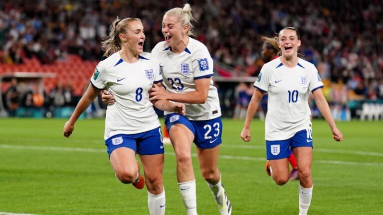 Inglaterra logra la victoria por 1-0 contra Haití, debutante en el torneo, en el primer partido de la Copa Mundial Femenina