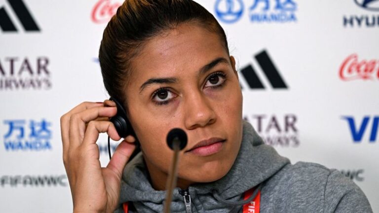 La BBC se disculpa por la pregunta ‘inapropiada’ de un reportero a la capitana del equipo femenino de Marruecos