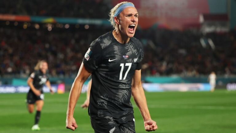 Nueva Zelanda: El impresionante gol de Hannah Wilkinson brinda una sorprendente victoria para los coanfitriones de la Copa Mundial Femenina sobre Noruega