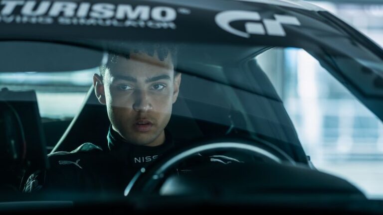 Reseña de ‘Gran Turismo’: una película de carreras de autos lenta basada en hechos