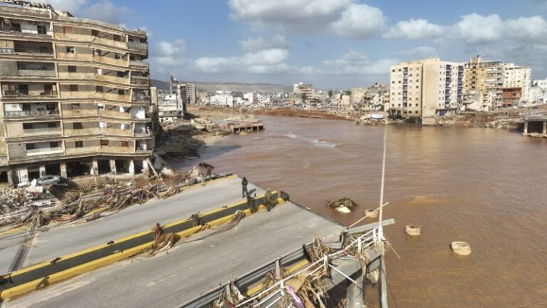 Diez países y territorios sufrieron graves inundaciones en sólo 12 días
