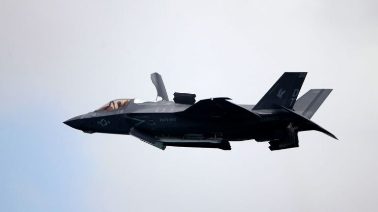 El programa de aviones militares costará 1,7 billones de dólares.  Un F-35 acaba de desaparecer cerca de Charleston, Carolina del Sur