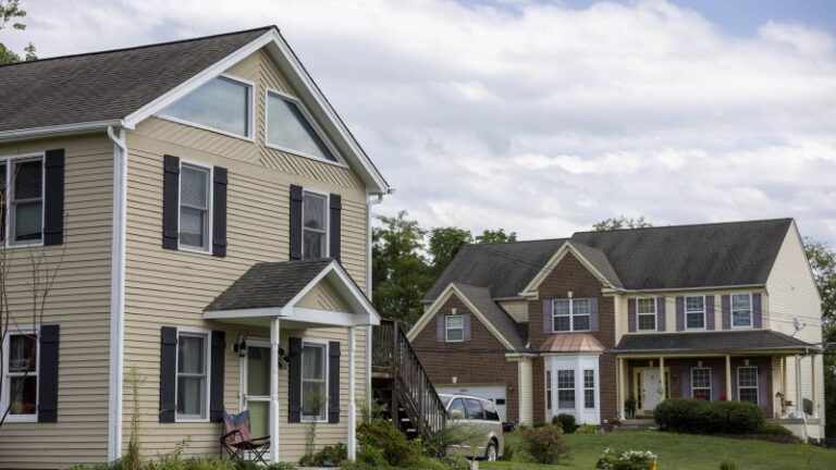 Las tasas hipotecarias de EE. UU. suben al 7,31%, alcanzando su nivel más alto en casi 23 años