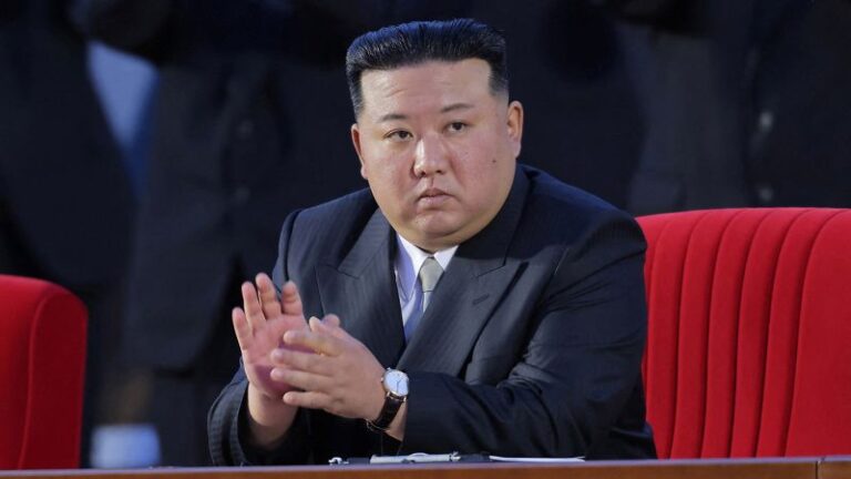 Se informa que Kim Jong Un se dirige a Rusia mientras Vladimir Putin llega a Vladivostok