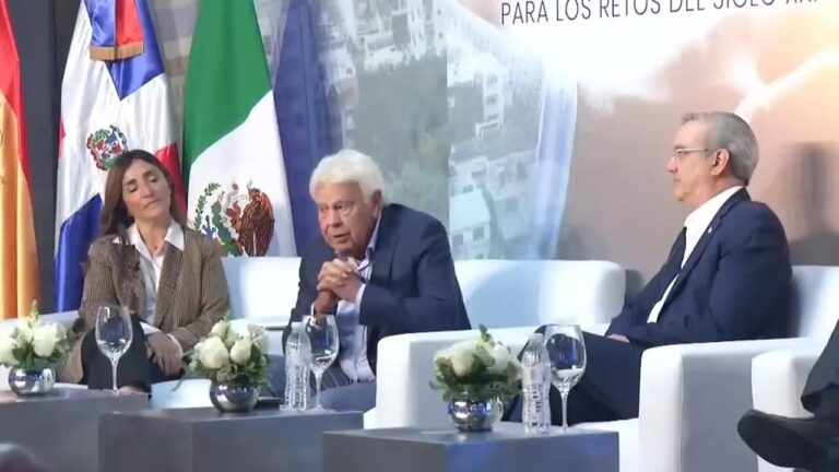Presidente Luis Abinader Participa en el Panel Progreso y Liderazgo | Presidencia RD.