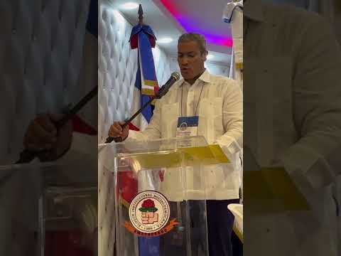 El próximo presidente de República Dominicana Leonel Fernández, a su Llegada al Club de Mayoristas.