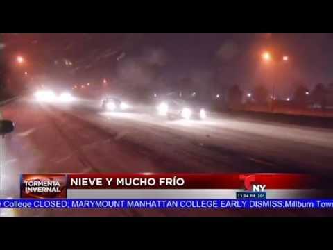 Rafael Bello reporta desde Long Island (Tormenta de Nieve) [VIDEO 1] y desde el JFK [VIDEO 2]