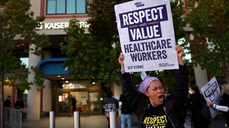 Día dos: Huelga de trabajadores sanitarios sindicalizados de Kaiser Permanente en California, Colorado, Washington y Oregón