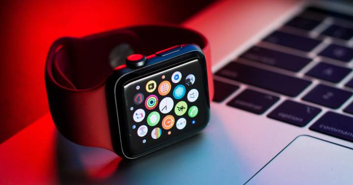 El esperado Apple Watch con pantalla microLED estaría más cerca de lo que se creía |  Artilugio