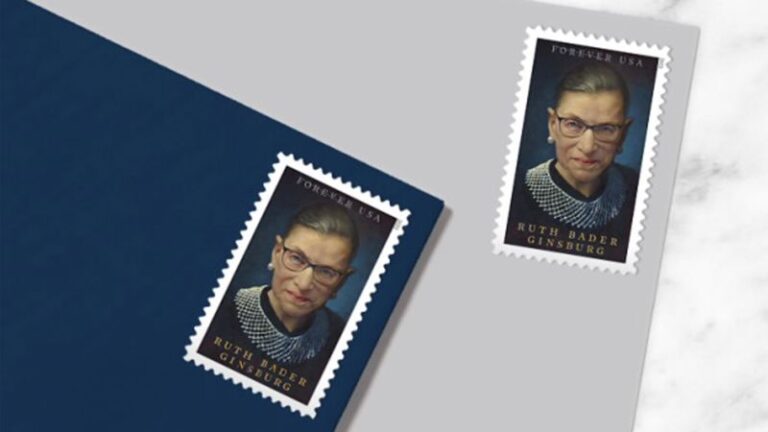 Ruth Bader Ginsburg honrada con un nuevo sello postal