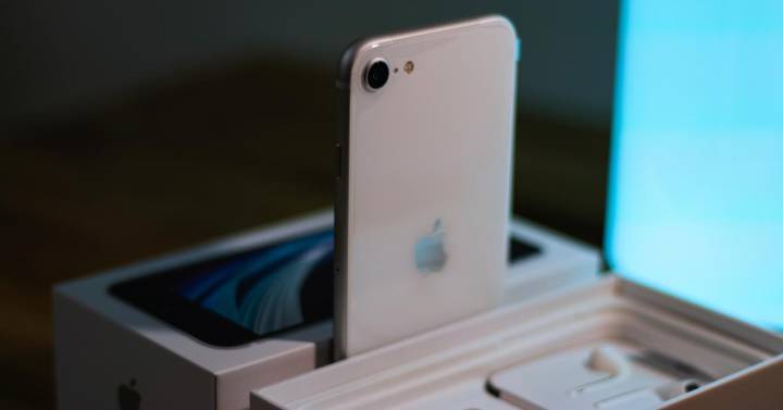 Este vídeo muestra cómo podría ser el diseño final del futuro iPhone SE 4 de Apple |  Teléfonos inteligentes
