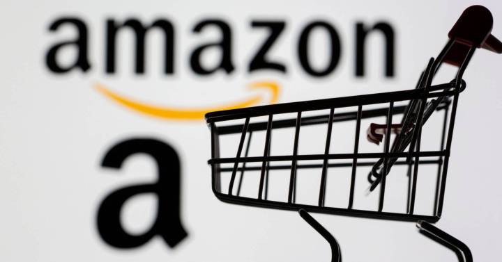 La CNMC archiva una denuncia contra Amazon, Booking y Tripadvisor por la publicación de reseñas falsas |  Legal