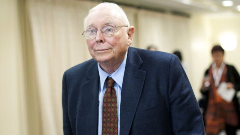 Datos breves de Charlie Munger |  cnn