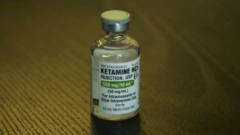 Las infusiones de ketamina mejoran los síntomas de depresión, ansiedad e ideación suicida, según un estudio