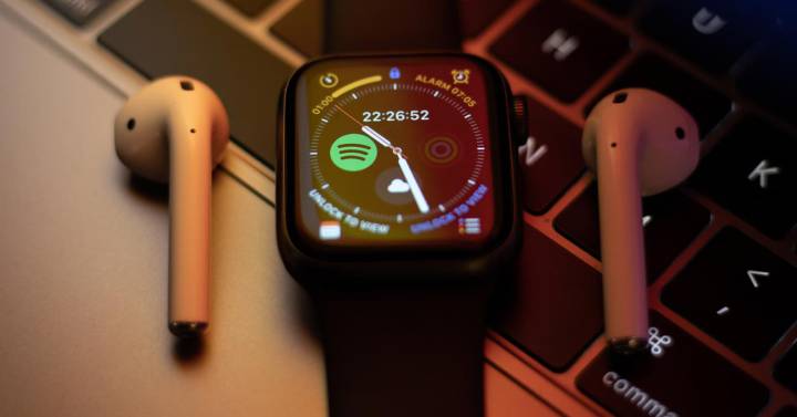 Por ahora, Apple no consigue evitar la parra de ventas de su reloj en EEUU |  Artilugio
