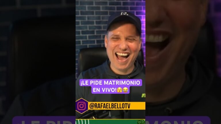 ¡Le pide matrimonio en vivo a su novia! ¿Del 1 al 10 para el beso? 😂🤪 @desdelasgradaspodcast