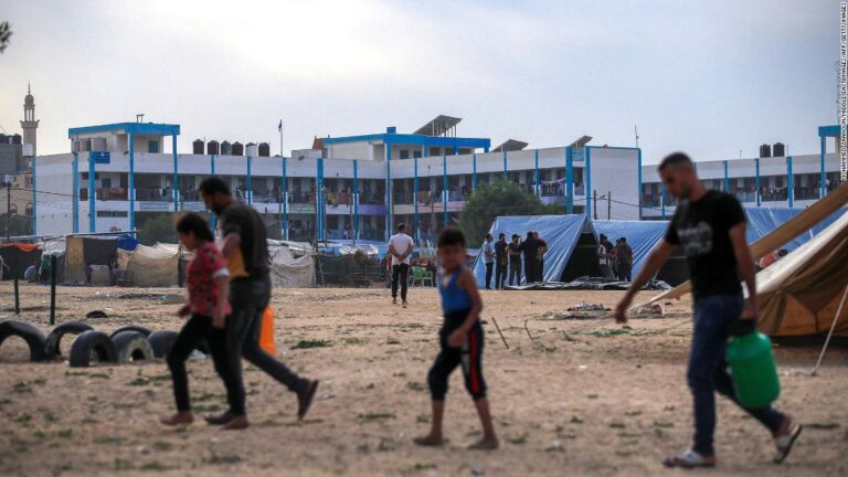 La guerra entre Israel y Hamas continúa y Gaza se prepara para una posible ofensiva en Rafah