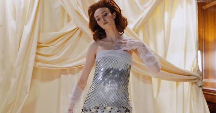Este sorprendente vestido cambia de aspecto gracias a Adobe Primrose |  Estilo de vida