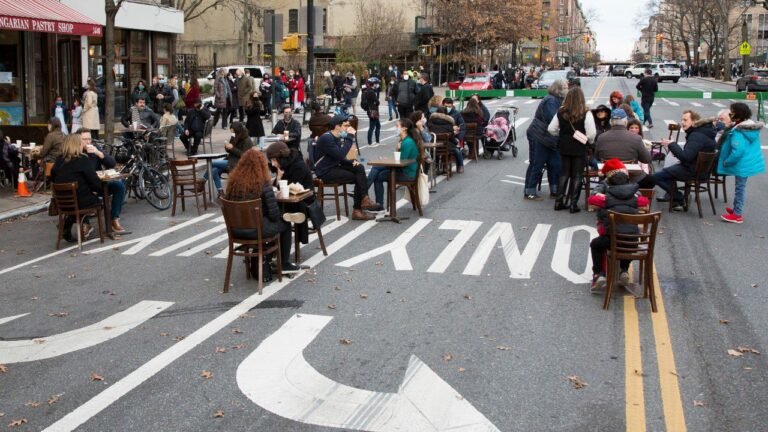 Calles sin vehículos para celebrar el Día de la Tierra
