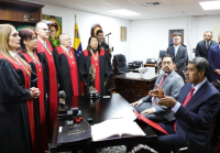 Venezuela: Supremo convoca a candidatos presidenciales – Remolacha