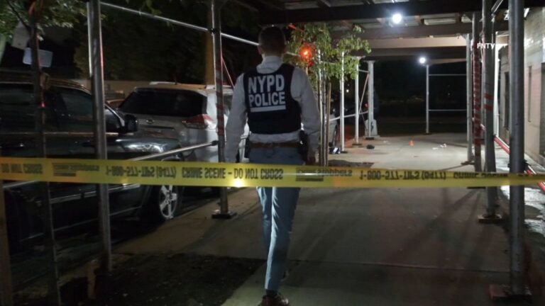 La policía busca a dos sujetos que dispararon contratando a seis