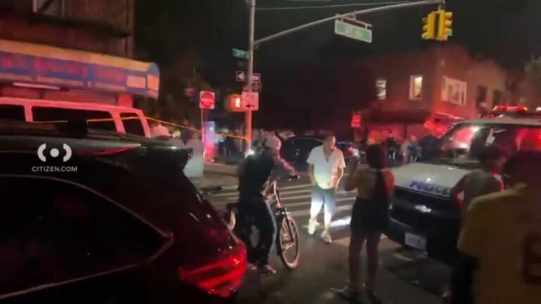 Varios heridos en múltiples apuñalamientos en Queens