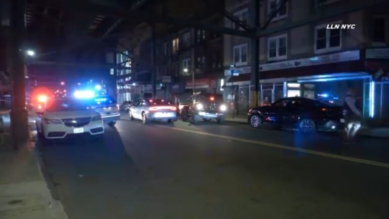 Buscan a dos sospechosos del tiroteo en Queens