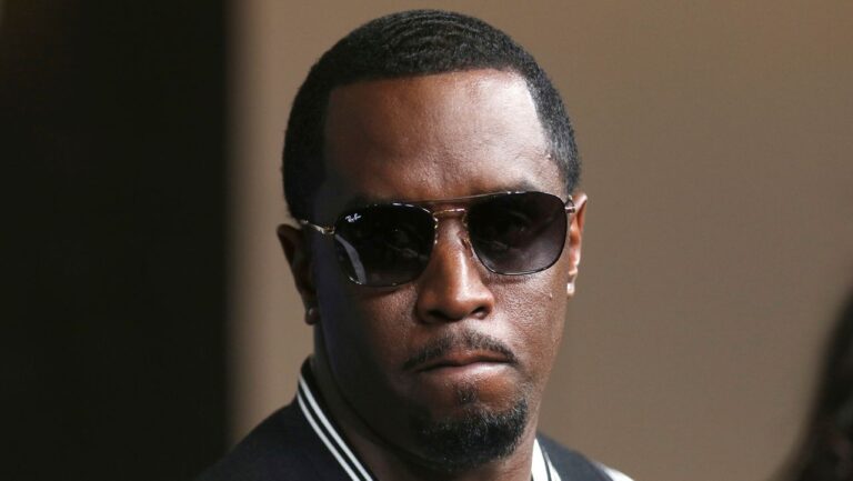 Acusan a Sean «Diddy» Combs de manipular testigos