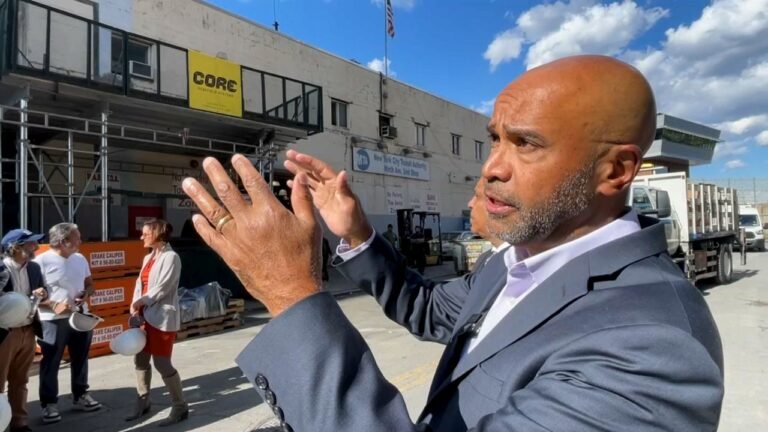 Adolfo Carrión sueña con crear cientos de millas de viviendas