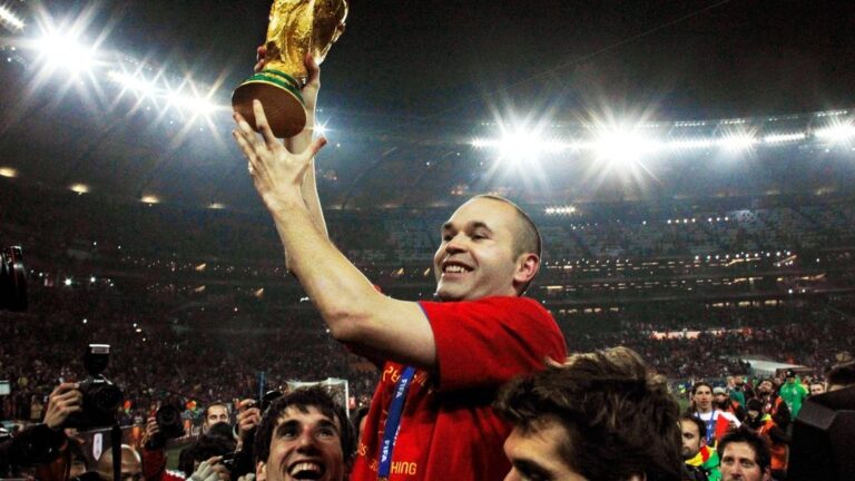 Iniesta anuncia su retirada tras 22 años de carrera