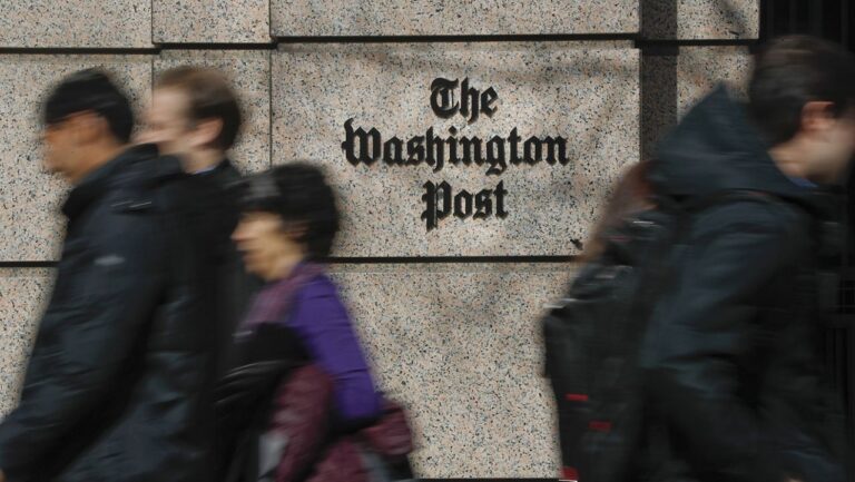 El Washington Post elude respaldar a un candidato