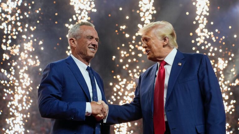 Trump elige a Robert F. Kennedy Jr. como secretario de Salud