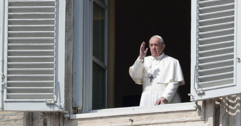 La autobiografía del Papa Francisco, largamente preparada, llega a las librerías