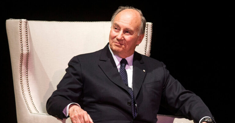 El Aga Khan IV, líder rico de los musulmanes de Ismaili, muere a los 88 años