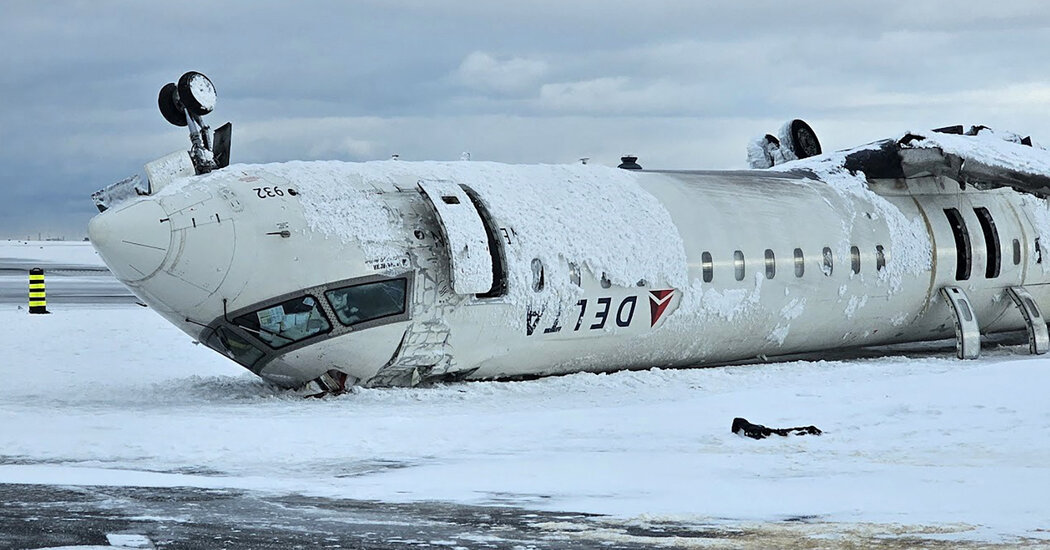 Delta ofrece $ 30,000 a los pasajeros en avión que se estrelló en Toronto