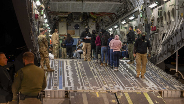 Miles de venezolanos en el limbo por suspensión del Estatus de Protección Temporal en EE.UU.