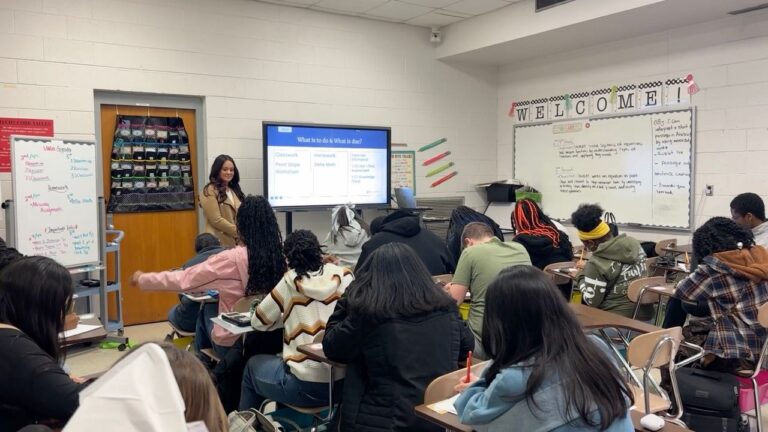 Piden A Las Escuelas No Considerar La Raza